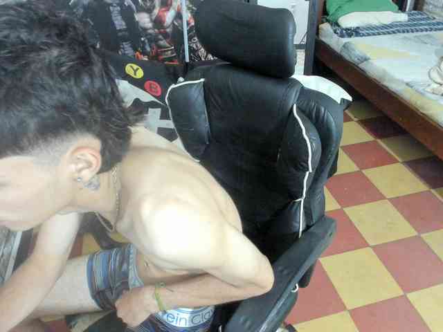 wex-077