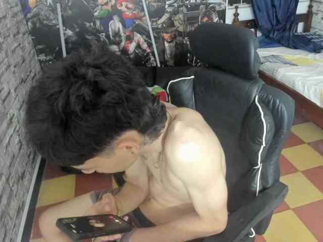 wex-077