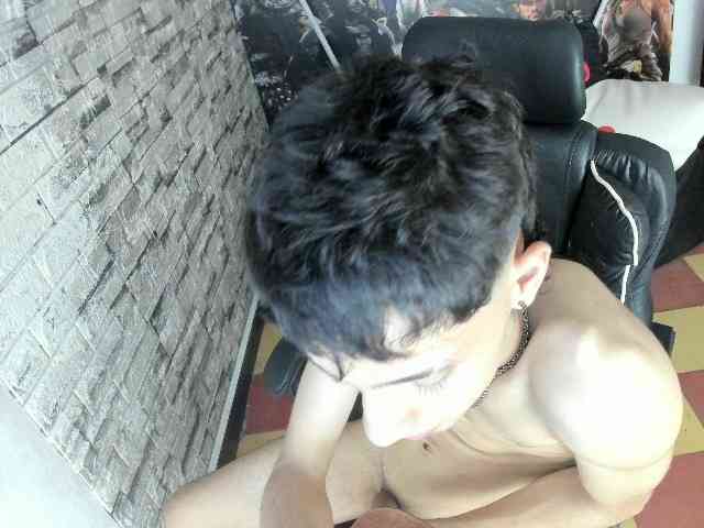wex-077