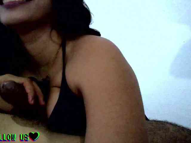 Blue-and-EmmaNova webcam