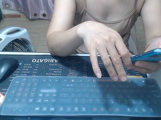 Maila88a live cam on BongaCams