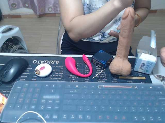Maila88a live cam on BongaCams