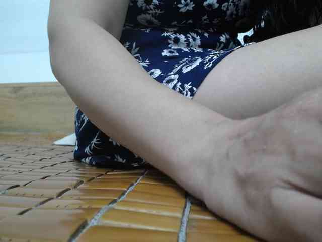 Maila88a Live Webcam on BongaCams