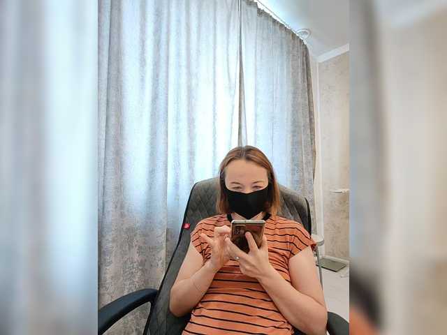 Viktoriya24 live cam on BongaCams