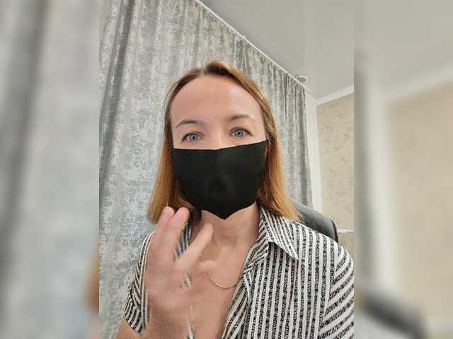Viktoriya24 live cam on BongaCams