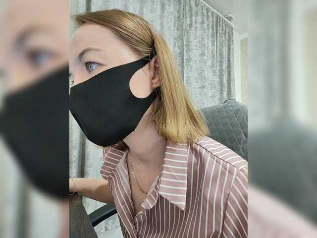 Viktoriya24 live cam on BongaCams