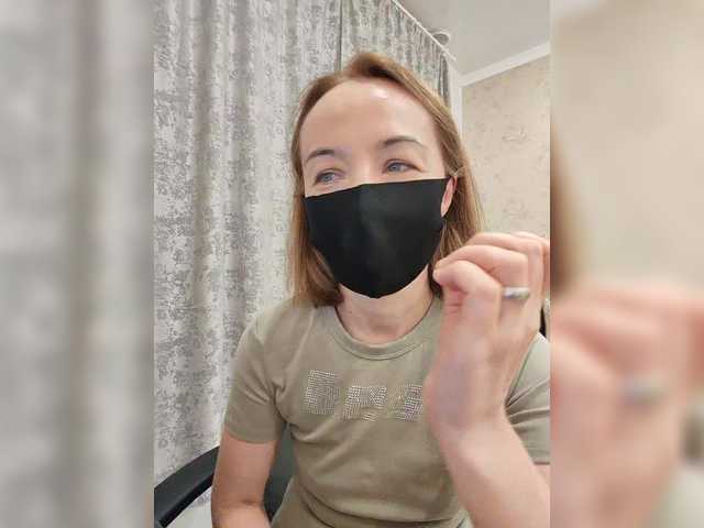 Viktoriya24 live cam on BongaCams