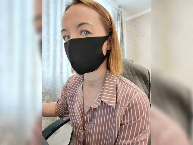 Viktoriya24 live cam on BongaCams