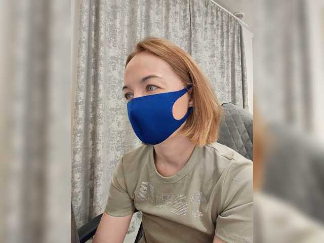 Viktoriya24 live cam on BongaCams