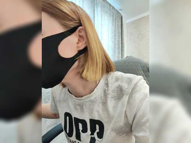 Viktoriya24 live webcam show