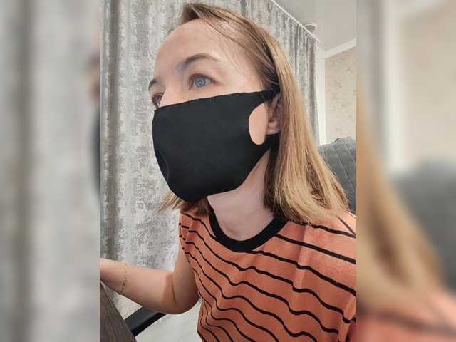 Viktoriya24 live cam on BongaCams