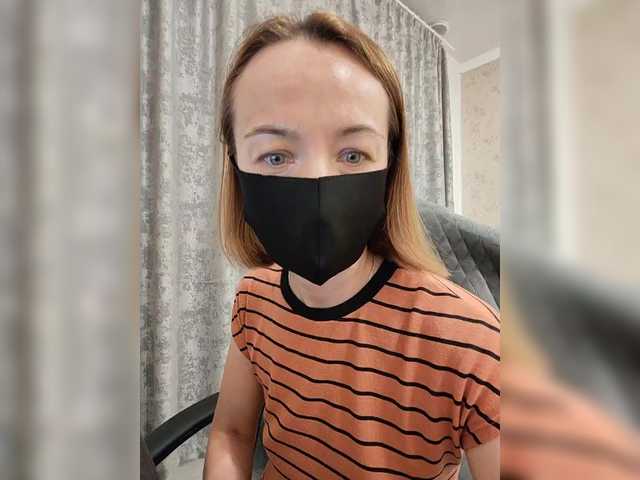 Viktoriya24 live webcam show