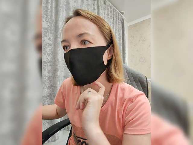 Viktoriya24 live webcam show