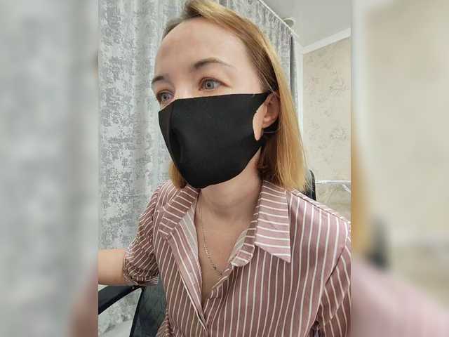 Viktoriya24 live cam on BongaCams
