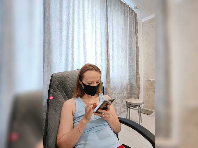 Viktoriya24 live cam on BongaCams