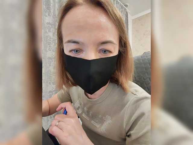 Viktoriya24 live cam on BongaCams