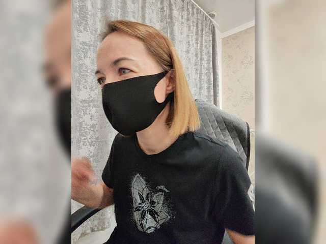 Viktoriya24 live cam on BongaCams