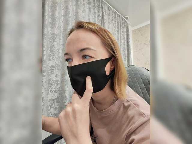 Viktoriya24 live cam on BongaCams