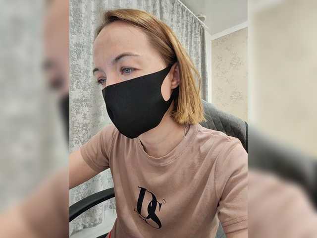 Viktoriya24 live cam on BongaCams