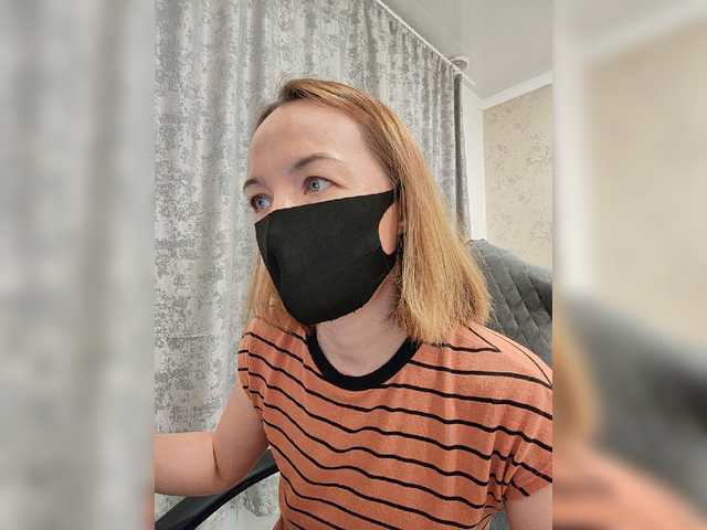 Viktoriya24 live cam on BongaCams
