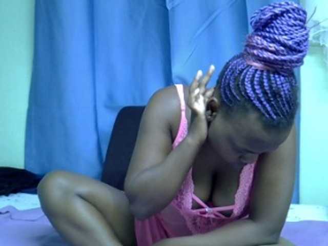 Sexxybutt01 Live Cam and Statistics on UnifiedCams