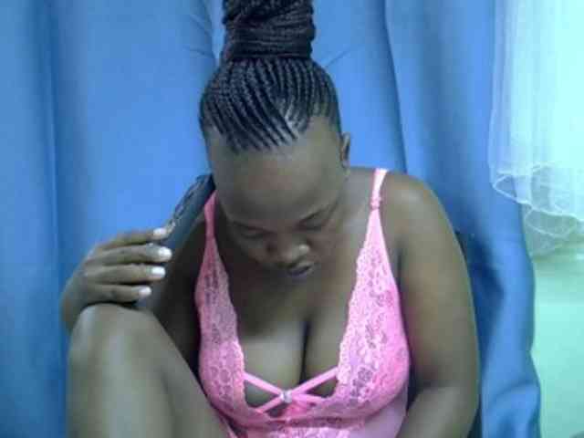 Sexxybutt01 webcam
