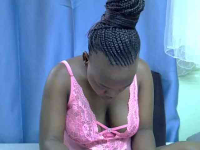 Sexxybutt01 webcam