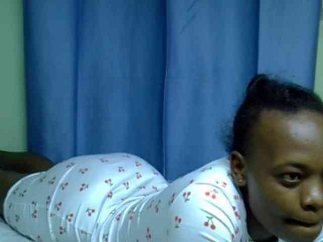 Sexxybutt01 webcam