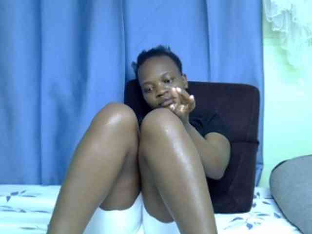 Sexxybutt01 Live Webcam on BongaCams