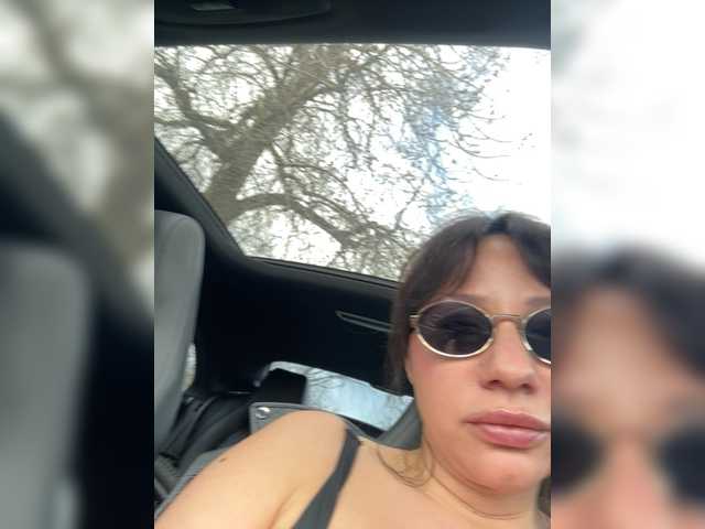 Sinnera1's BongaCams show and profile