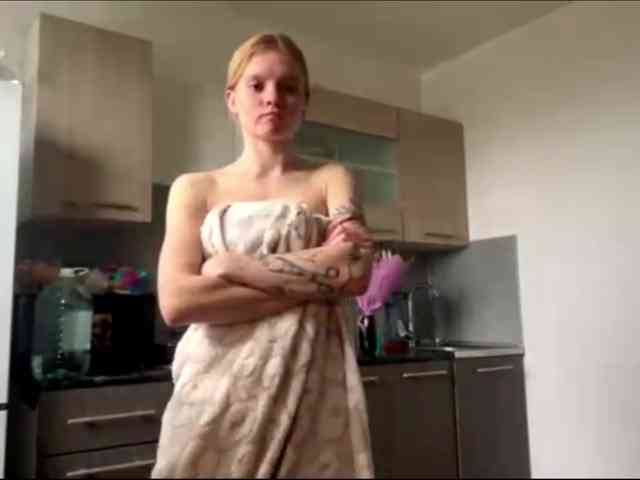 TiffannyBanyas webcam