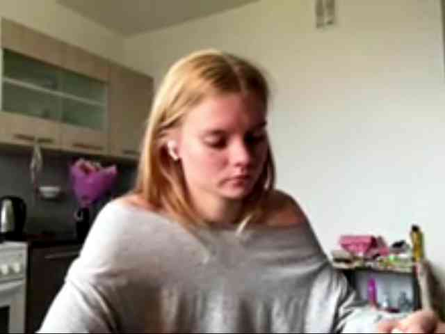 TiffannyBanyas webcam