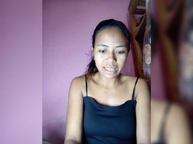 Rudih live cam on BongaCams