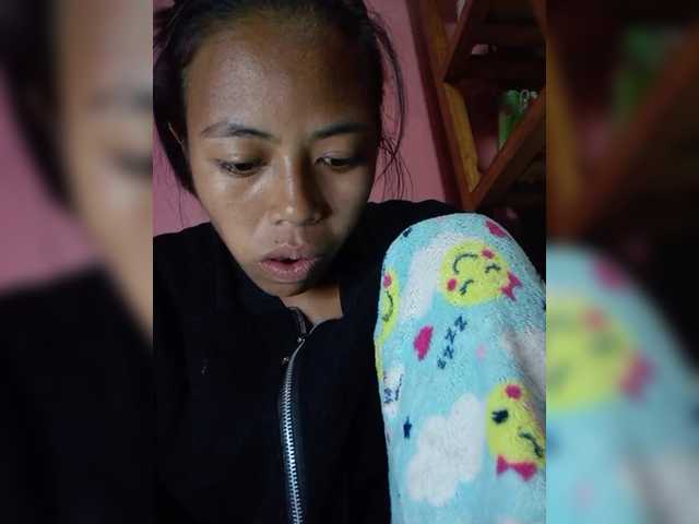 Rudih live cam on BongaCams