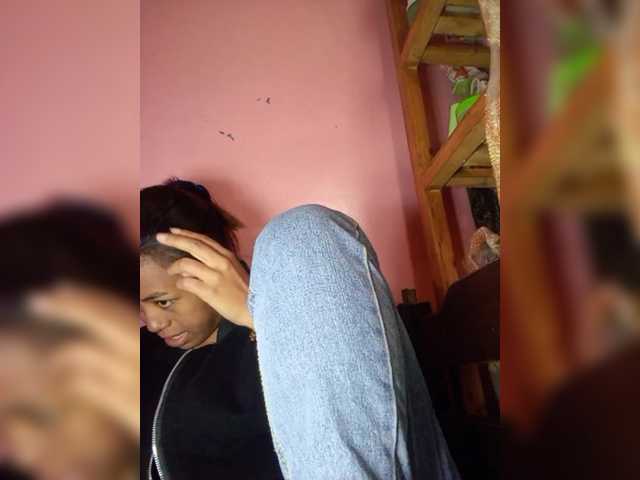 Rudih live cam