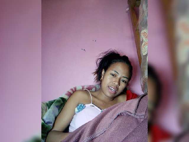 Rudih live cam on BongaCams