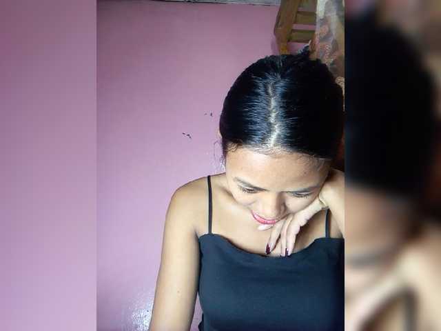 Rudih live cam on BongaCams