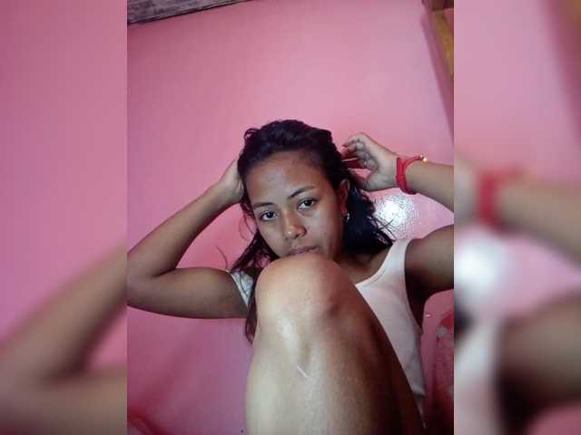 Rudih's BongaCams show and profile