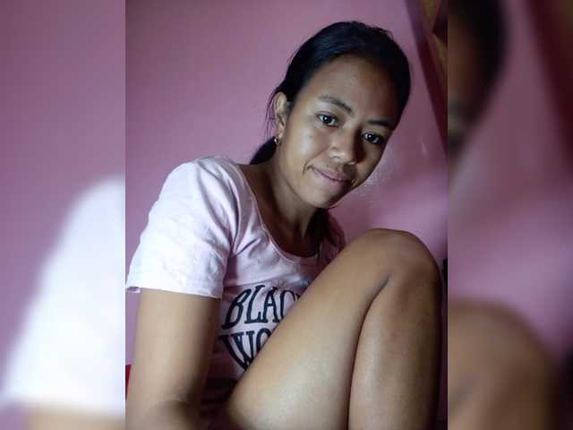 Sex chat gratuit in direct cu Rudih pe BongaCams