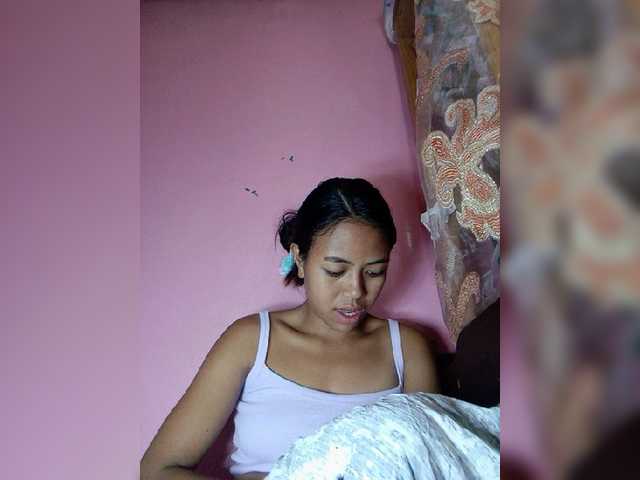 Rudih live cam on BongaCams