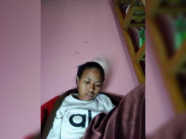 Rudih live cam on BongaCams