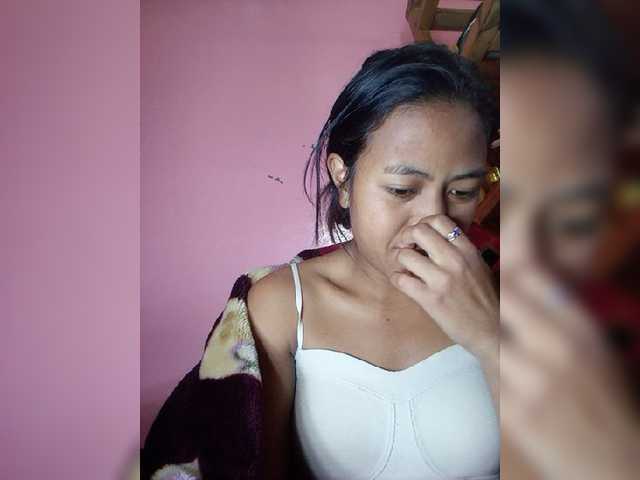 Rudih live cam on BongaCams