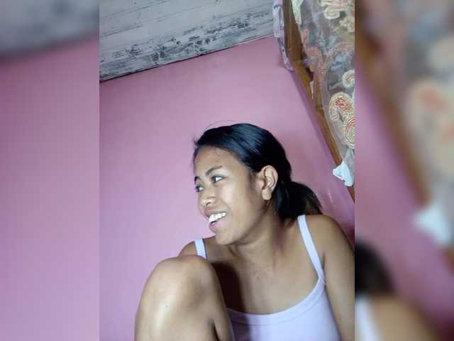 Rudih live cam on BongaCams