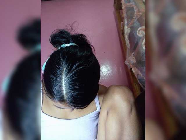 Rudih live cam on BongaCams