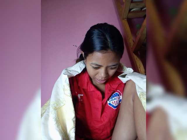 Rudih live cam on BongaCams