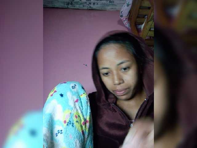 Rudih live cam on BongaCams