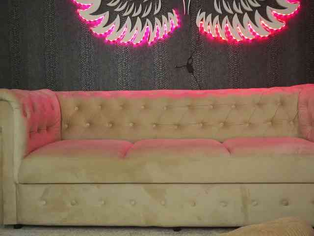 yoursweetxsin's live room