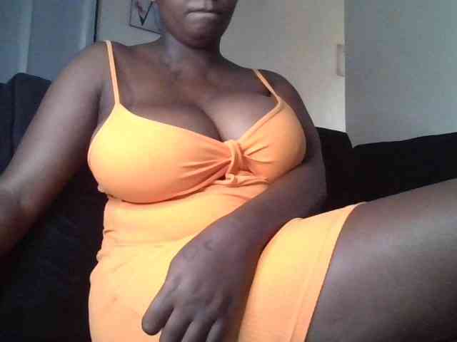 Sauceyga Live Webcam on BongaCams