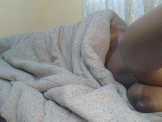 Shantell's Live Webcam