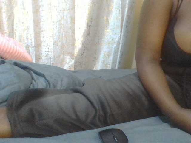 Shantell live cam on BongaCams